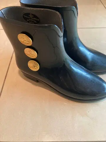 웨지우드 레인 슈즈