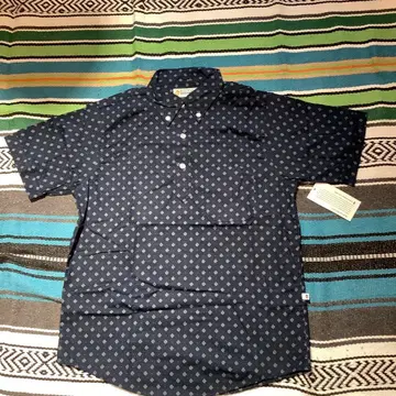 [ 가격 인하 ] Yellowrat 반팔 셔츠 새상품