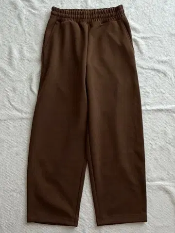 UNIQLO C 맨투맨 와이드 팬츠 다크 브라운