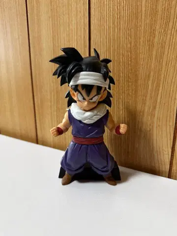 제일복권 드래곤볼 승패의 갈림길 초결전 손오반 피규어