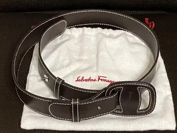 Ferragamo 다크 브라운 가죽 벨트 수납 가방 포함