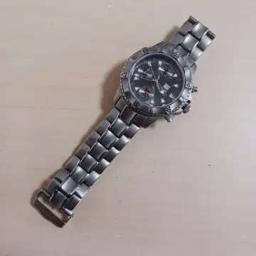 ELGIN 티타늄 크로노그래프 시계