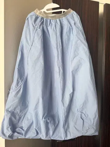 emmi 라이트 블루 롱 스커트