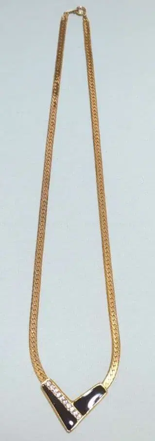 빈티지 목걸이 블랙 플레이트 큐빅 골드 목걸이