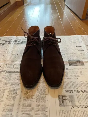 스코치 그레인 스웨이드 처카 부츠