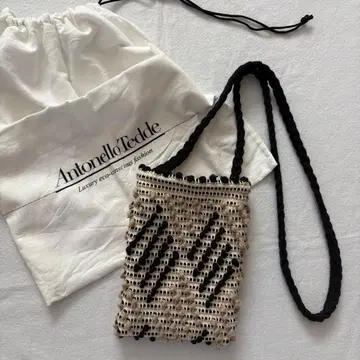 [ 미사용 새상품 ] 안토넬로 테데 숄더백 사코슈 파우치 수납 가방 포함