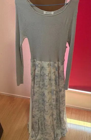 미슈마슈 롱 원피스 미사용