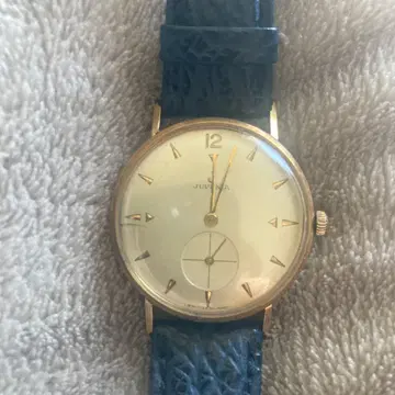 쥬베니아 (Juvenia) 의 앤티크 수동 와인딩 시계