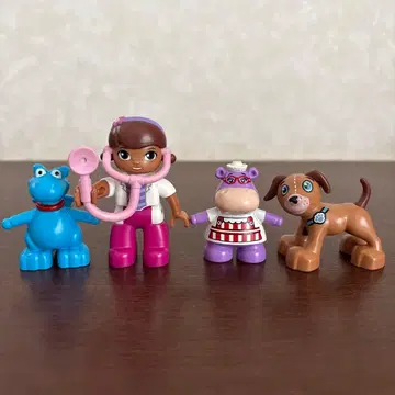 레고 듀플로 닥터는 완구 닥터 피그