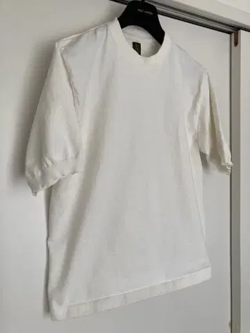 BATONER [일본제] 화이트 T셔츠