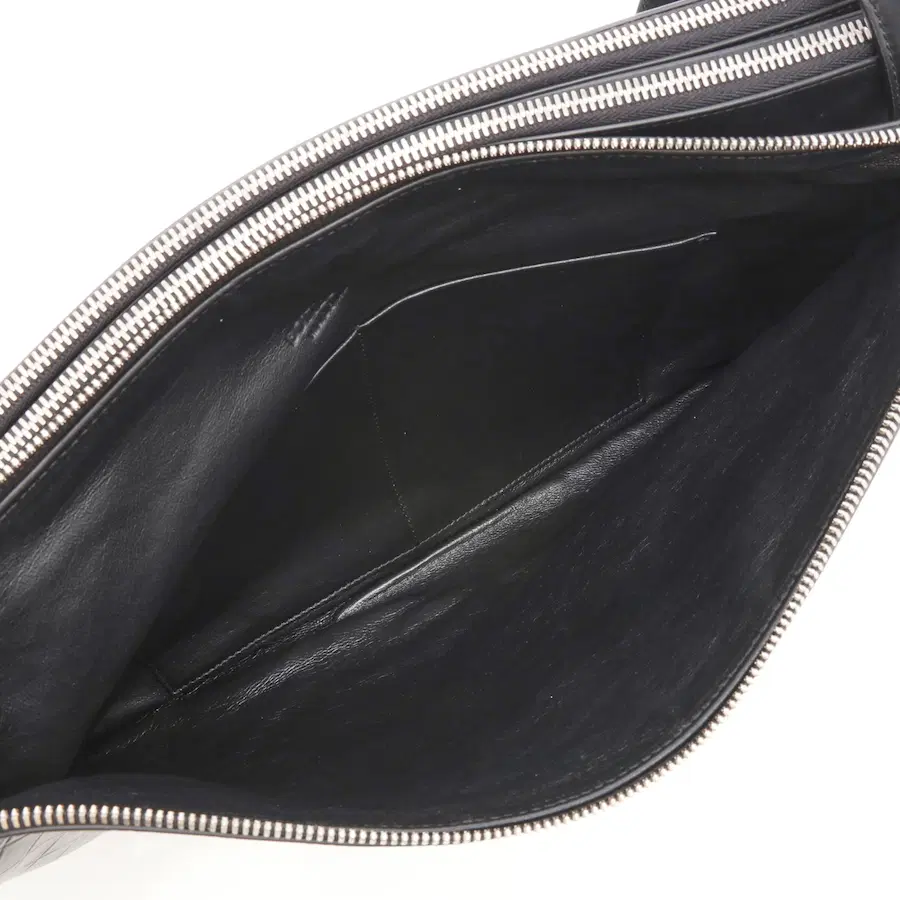 宝缇嘉(Bottega Veneta)Intrecciato 编织斜挎包