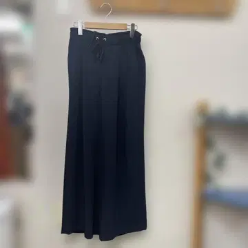 네이비 드로우 스트링 팬츠