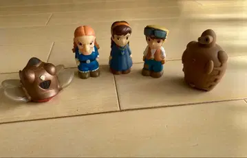 지브리 천공의 성 라퓨타 손가락 인형 세트