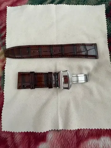 정품 IWC 시계 밴드 가죽 폴딩 버클 산토니 이탈리아제