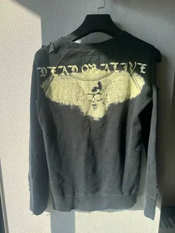 00s L.G.B. dead or alive sweat shirt y2k