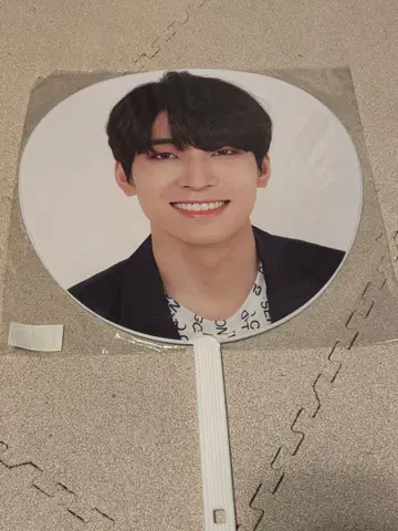 SEVENTEEN 원우 부채 WE MAKE YOU