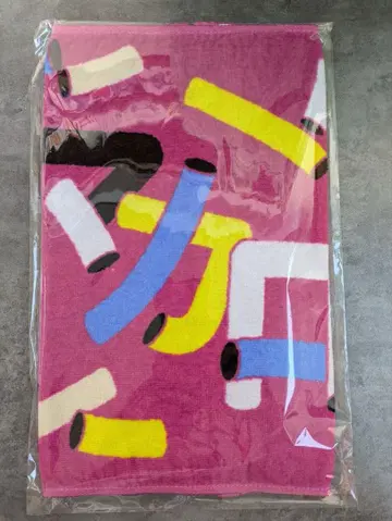 [새상품] 마카로니 연필 팝업 스토어 한정판 타월