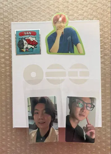 BTS ARIRANG 앨범 남준, 슈가 트레이딩 카드 포함