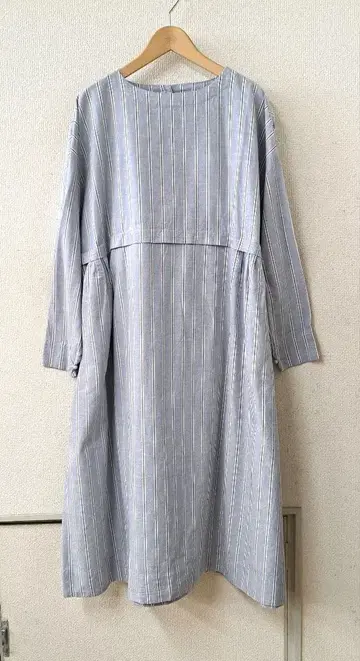 세일! SUNVALLEY 허리 절개 스트라이프 원피스 블루