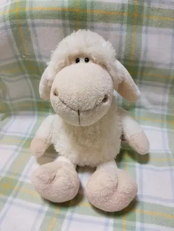 nici 양 봉제 인형