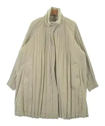 PLEATS PLEASE 다운 코트 여성용