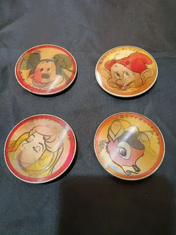 캔 배지 4개 모리나가 디즈니 캐러멜 빅토리 배지