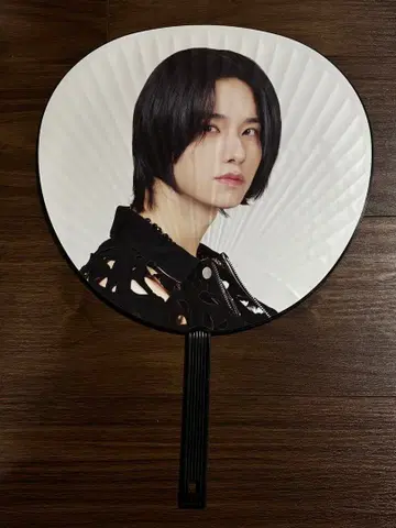 JO1 사토 케이고 부채 2개