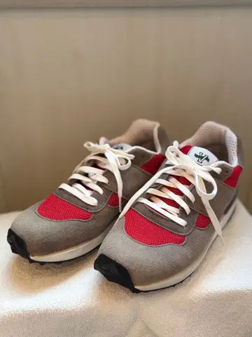 미사용 새상품 VICTORY SPORTS WEAR 스니커즈