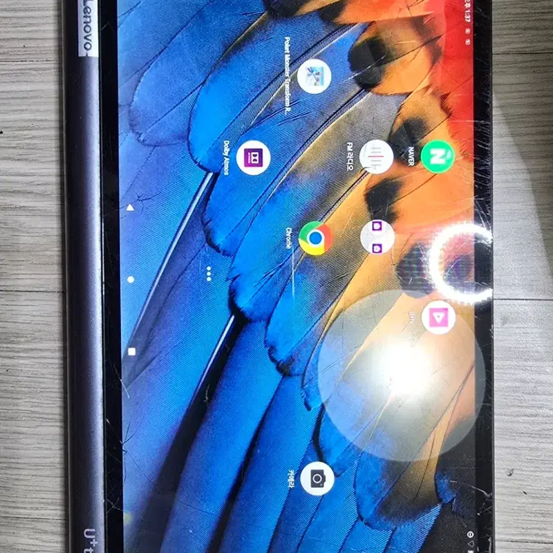 레노버 태블릿 (액정 파손)