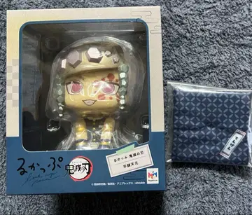 [ 새상품 미사용 ] 귀멸의 칼날 룩업 우즈이 텐겐 방석 포함