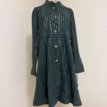 새상품 그린 스트라이프 가죽 코트 사이즈 9