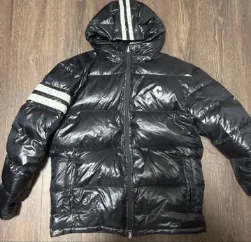 크로노스 블랙 다운 자켓 재판매 없음