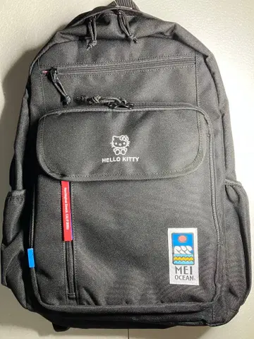 헬로키티 블랙 백팩 MEI OCEAN
