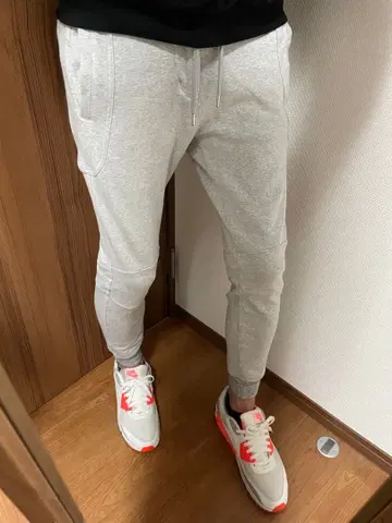정가 45,000원 AKM 스웨트 팬츠 라이트 그레이 M