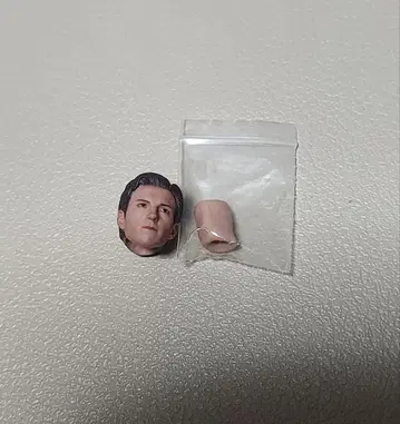 섬광 스파이더맨 톰 홀랜드 피규아트 mafex 등 커스텀 헤드