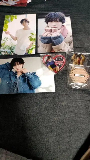 치넨 히데카즈 달력 굿즈 아크릴 스탠드 엽서 아크릴 키링