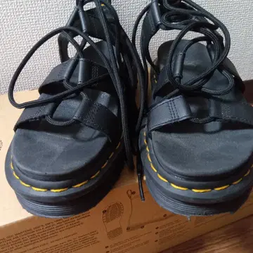 Dr.Martens 닥터마틴 레이스업 샌들 25cm UK5