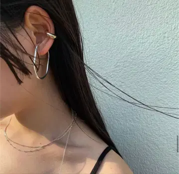 유리카 아쿠츠 이어커프