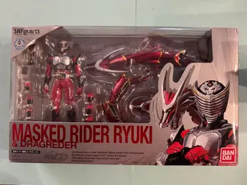 류우키 드라그레더 S.H.피규아트 가면라이더