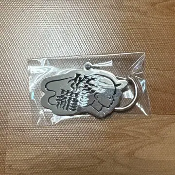 요루시카 슈라 키링