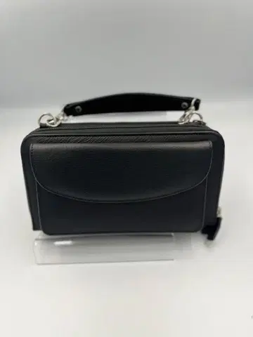 본 소가죽 스마트폰도 들어가는 지갑 겸용 숄더백 Black