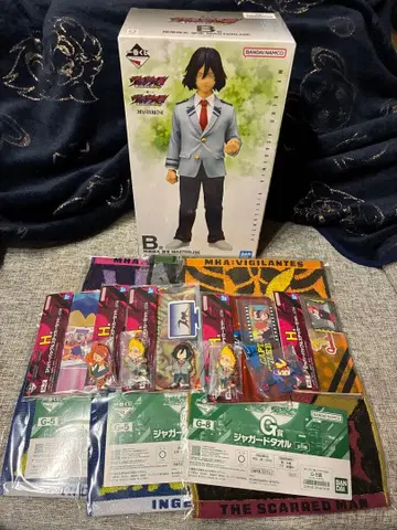 비질란테 제일복권 B상 아이자와 쇼타 학생 피규어 +덤 16점