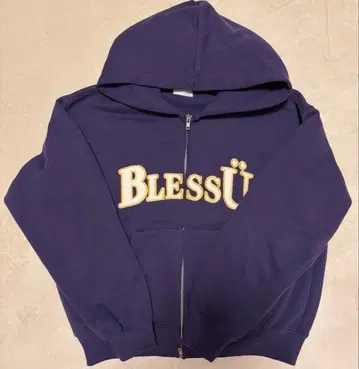 BlessU 프론트 지퍼 네이비 후드티 사이즈M 가격 협상 가능