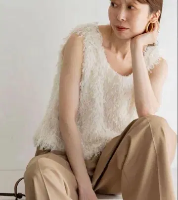 [ 2025SS ] Noble [ 세탁 가능 ] 페더얀 탱크탑 풀오버