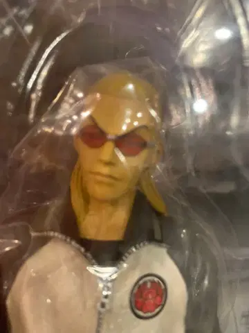 크로우즈&워스트 츠키모토 히로마사 REGULUS 한정판 피규어 FBG