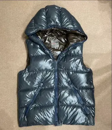 듀베티카 새상품급 다운 베스트 M 사이즈 46 앨리스 테오