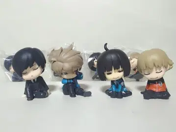 월드 트리거 어깨 쿵 fig 휴스 외 총 4체