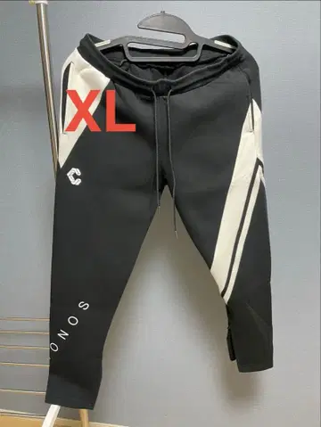 크로노스 XL 조거 팬츠 블랙/화이트