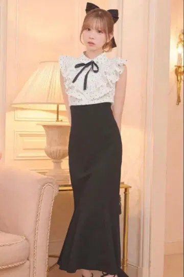 미셸 마카롱 어른의 슬림 레그 스커트 블랙 S 사이즈