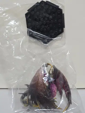 몬스터 헌터 멀세나 피규어